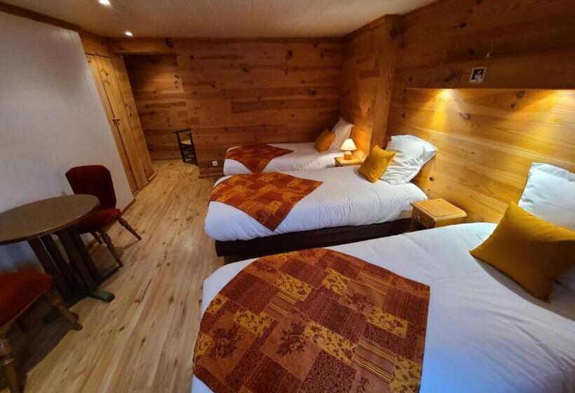 اتاق لوکس سه تخته, Hôtel Du Centre