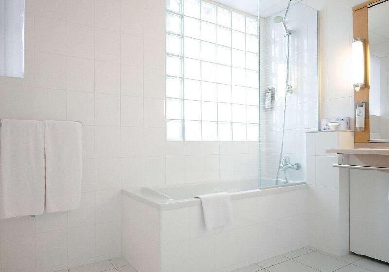 سوییت جونیور, Ibis Lyon Centre Perrache