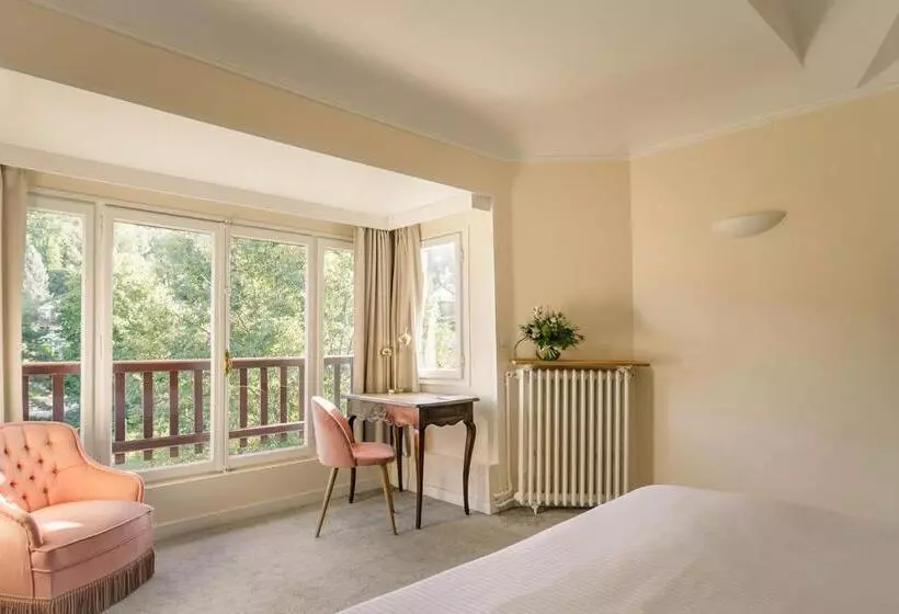 Suite with lake view, La Verniaz Et Ses Chalets
