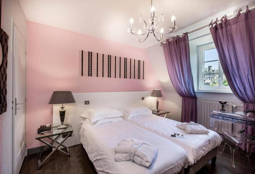 コンフォートルーム, Le Bailliage Hôtel & Spa