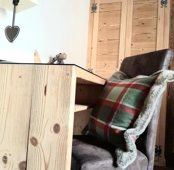 اتاق اکونومی, Christiania Hôtel