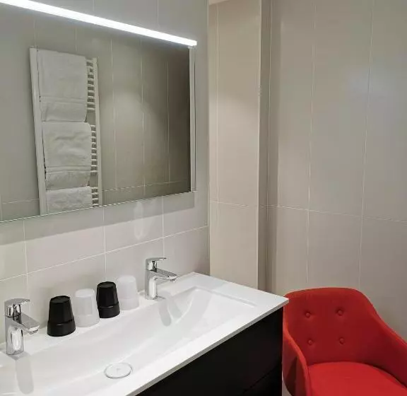 اتاق استاندارد سه نفره, Christiania Hôtel