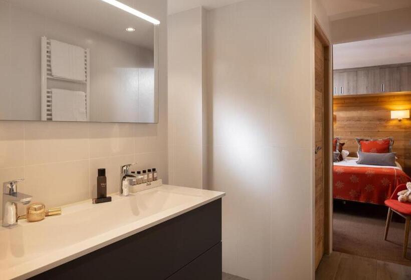 اتاق خانوادگی, Christiania Hôtel