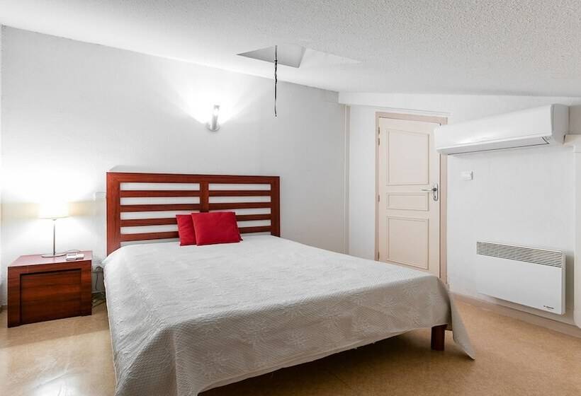 침실 1개 풀장 전망 아파트, Vacanceole  Residence Le Saint Clair