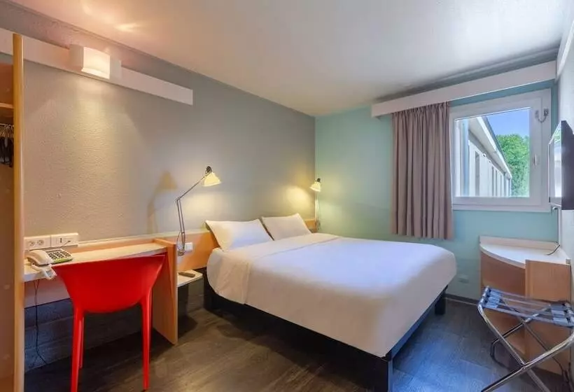 اتاق استاندارد برای معلولان, B&B Hotel Chartres Centre Cathédrale 3 étoiles