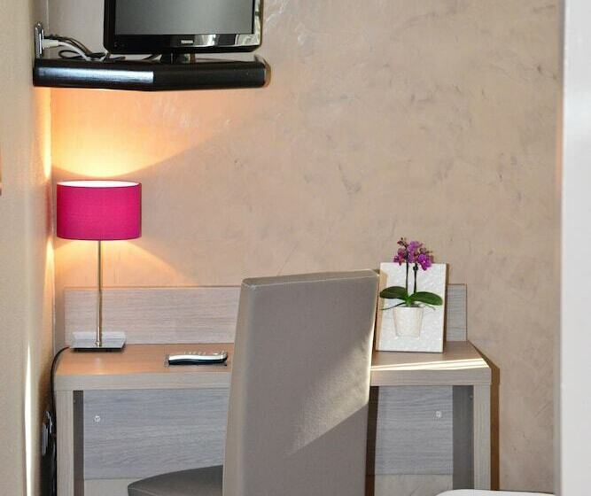 スタンダードシングルルーム, Eurotel