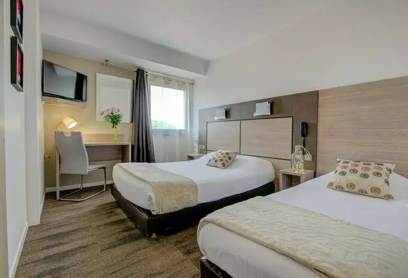 スタンダード４人部屋, Eurotel