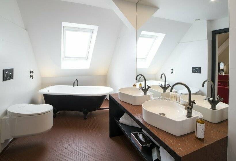 家庭间, Hannong Hotel & Wine Bar