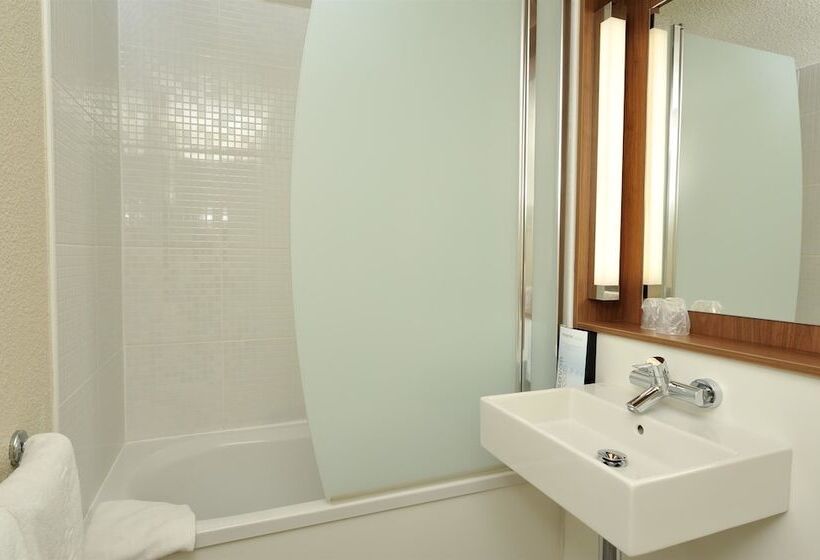 חדר סטנדרט, Campanile Conflans Sainte Honorine