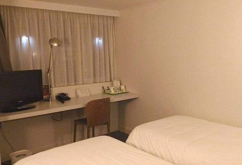 חדר סטנדרט, Campanile Conflans Sainte Honorine