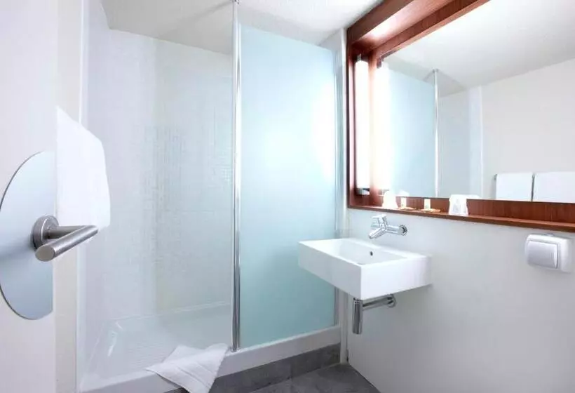 Standard-huone, Campanile Paris Ouest Nanterre La Defense