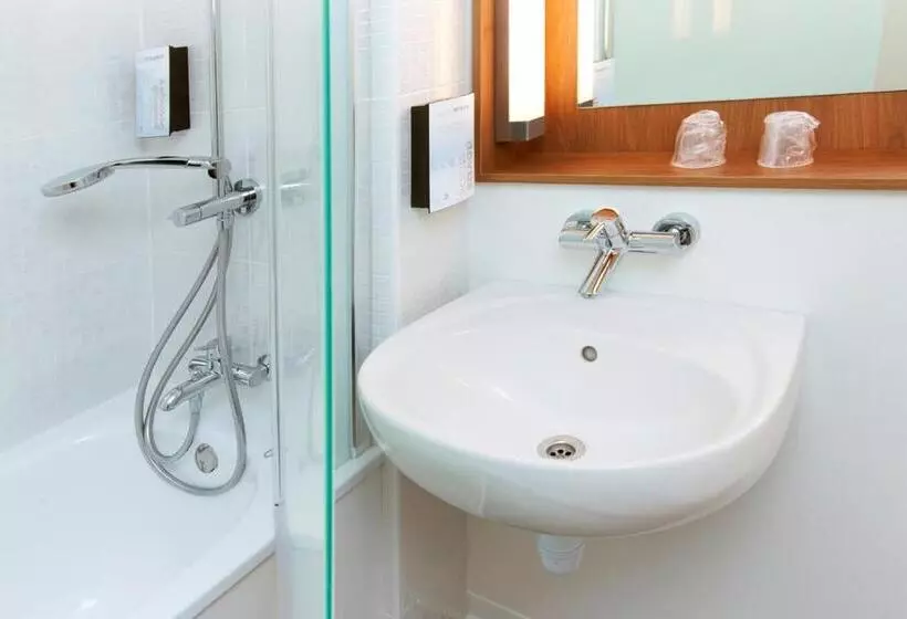 Standard-huone, Campanile Paris Ouest Nanterre La Defense