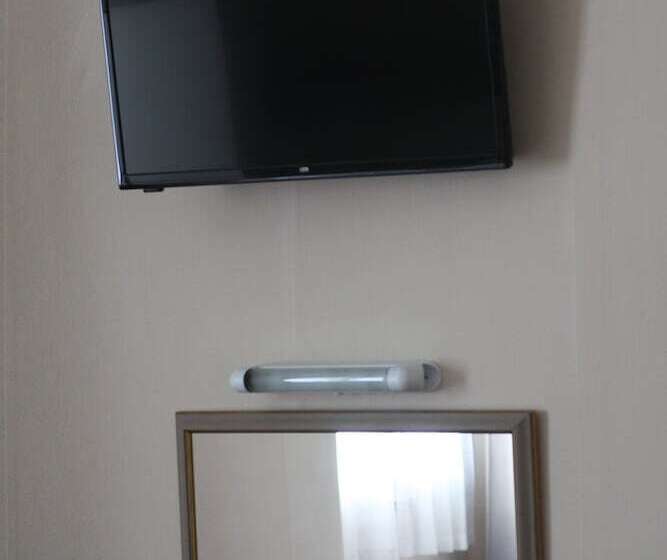 Pokój Standard Trzyosobowy, Du Gave