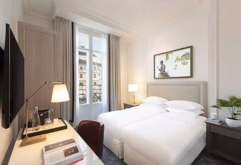 Chambre Standard, Du Louvre In The Unbound Collection By Hyatt
