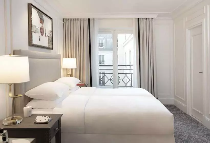 Chambre Deluxe, Du Louvre In The Unbound Collection By Hyatt