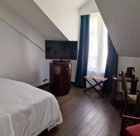 اتاق کلاسیک, Du Parc   Mulhouse Centre