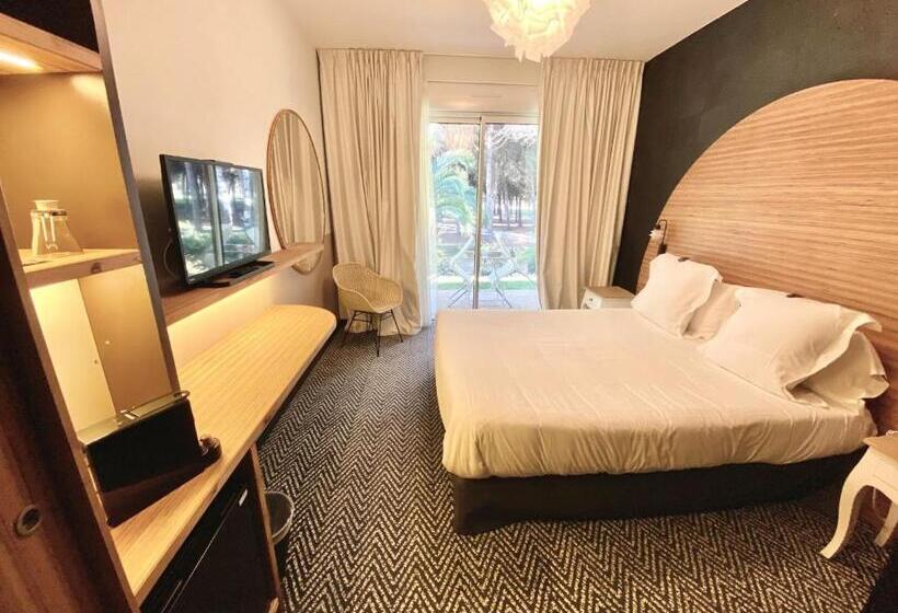 高级大房间, Golf