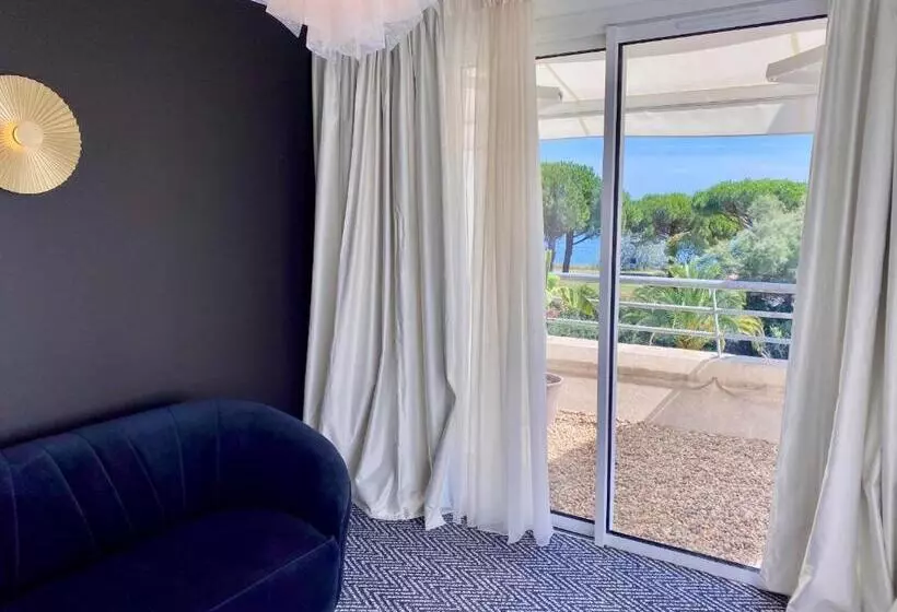 Suite Deluxe, Golf