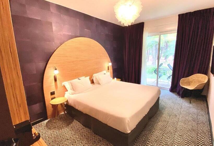 Prestige-huone, Golf