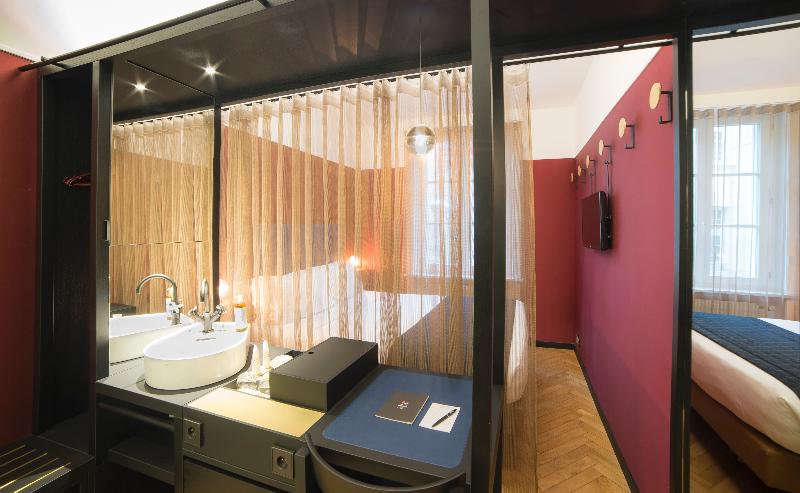 标准单人间, Hannong Hotel & Wine Bar