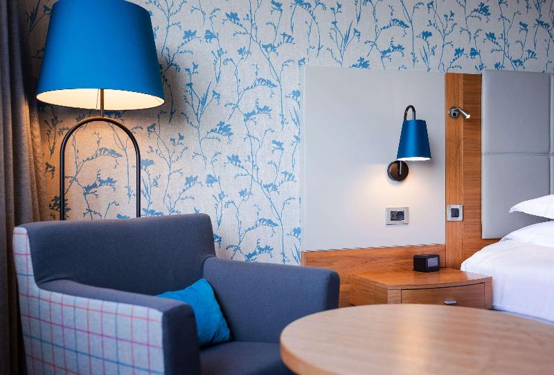 Номер Deluxe, Hilton Strasbourg