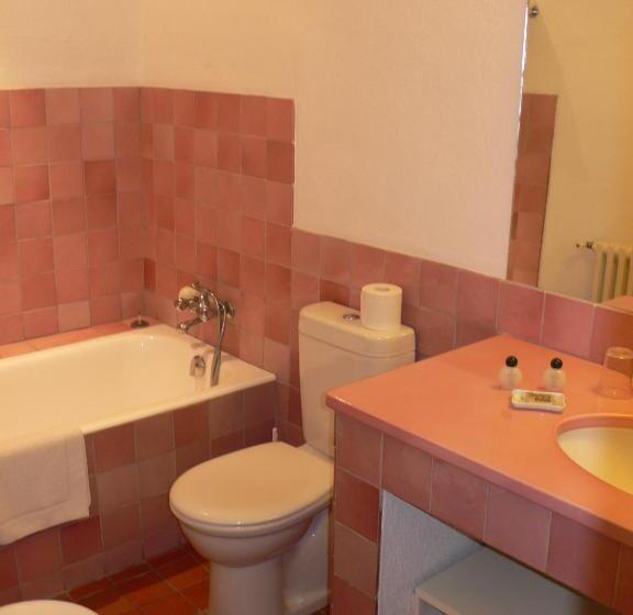 基本间, Hôtel La Figuière