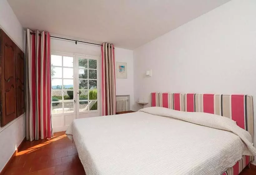 Standard-huone Terassi, Hôtel La Figuière