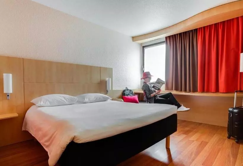 اتاق استاندارد, Ibis Angers Centre Chateau