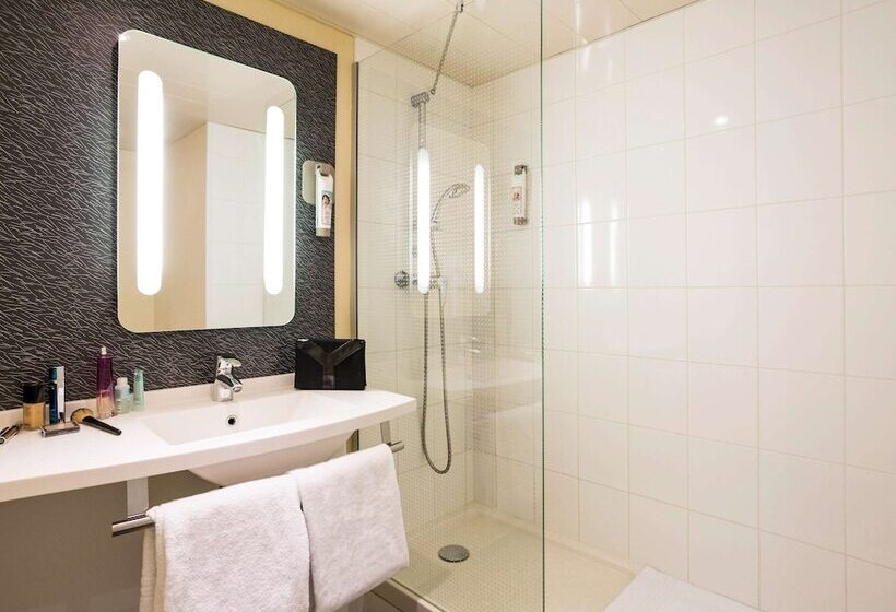Номер Стандарт Двуспальная Кровать, Ibis Bordeaux Lac