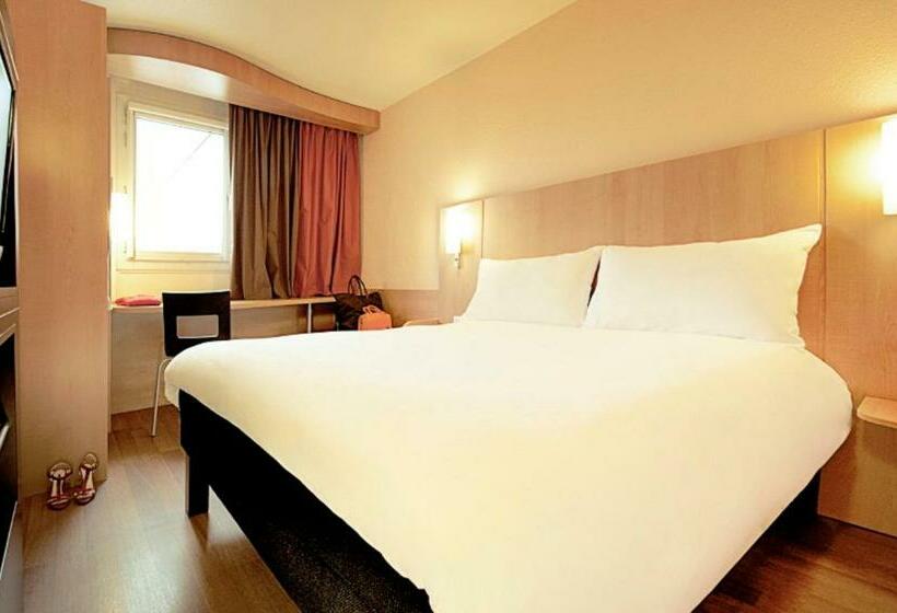 Номер Стандарт, Ibis Paris Porte D'orleans