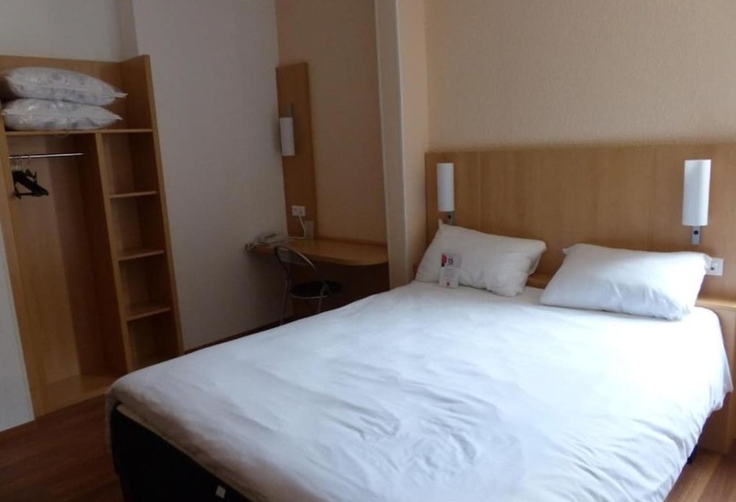 Номер Стандарт, Ibis Perigueux Centre