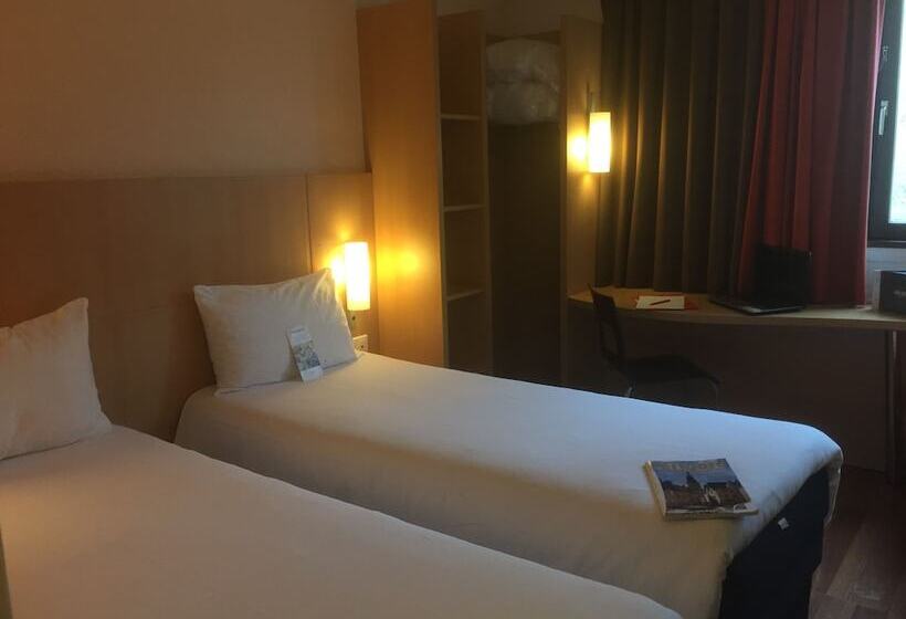 Номер Стандарт, Ibis Perigueux Centre