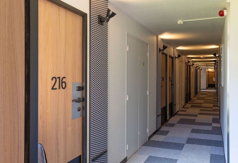 스탠다드 룸, Ibis Saint Lô