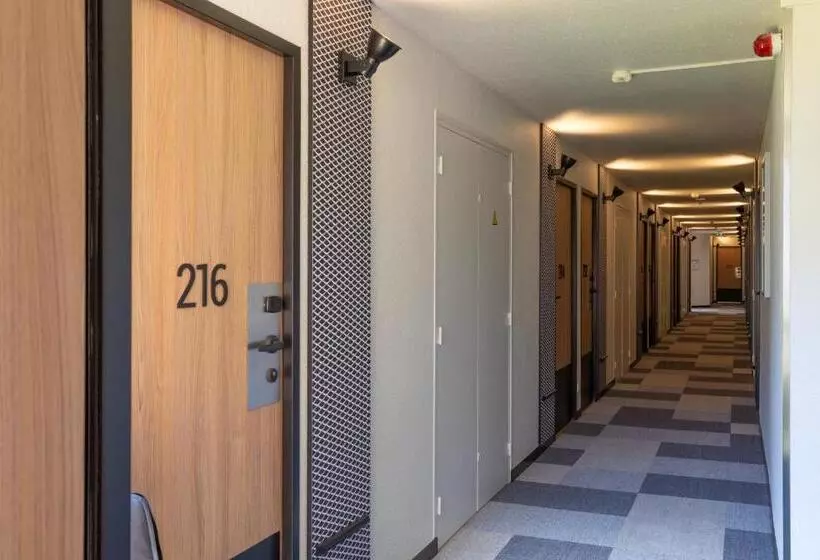 1ベッドルームアパートメントをつなぐ, Ibis Saint Lô