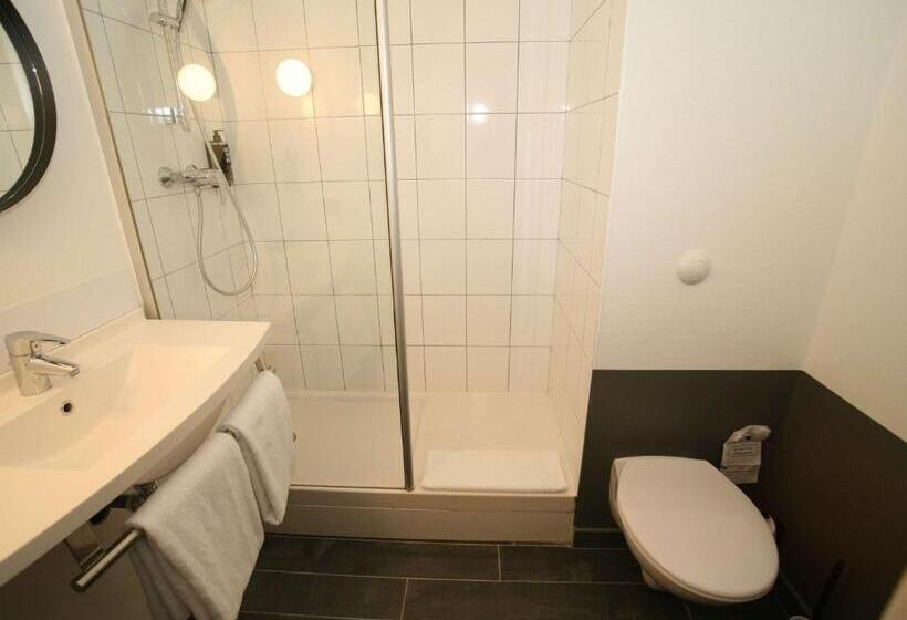 스탠다드 룸, Ibis Saint Lô