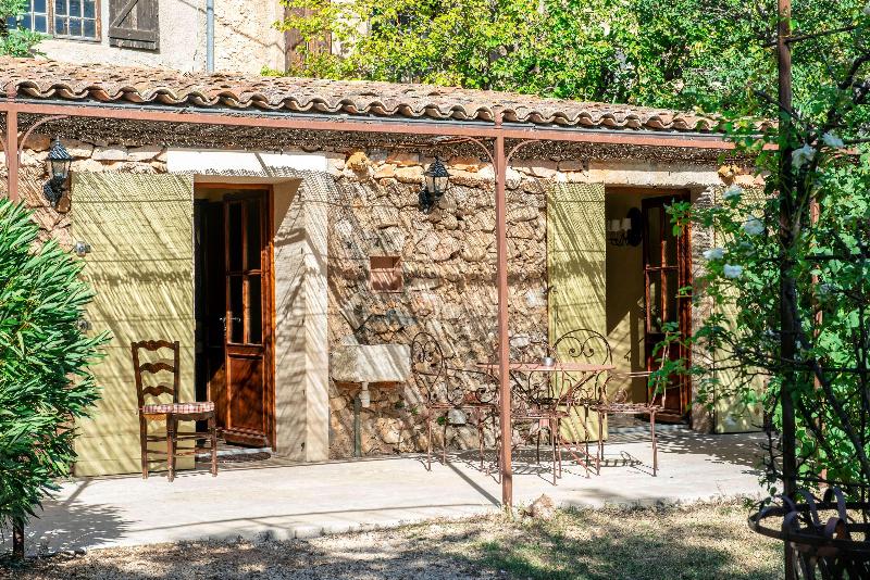 Классический Номер, Hôtel Le Boeuf Couronné Chartres   Logis Hotels