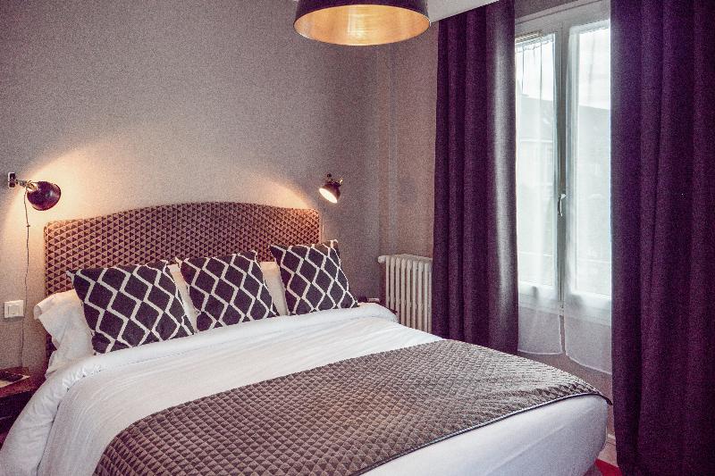 클래식 룸, Hôtel Le Boeuf Couronné Chartres   Logis Hotels