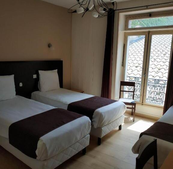 スタンダードトリプルルーム, Le Chateau