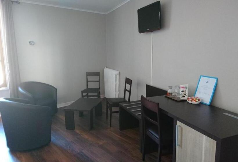 スタンダード4人部屋, Le Chateau