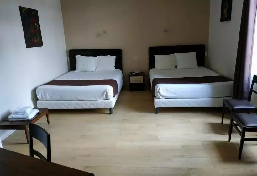 スタンダード４人部屋, Le Chateau