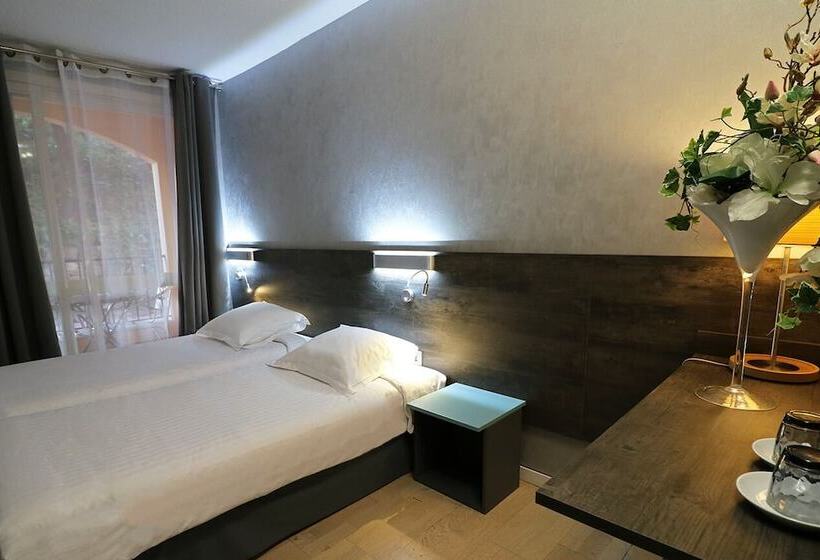 غرفة قياسية, Napoleon