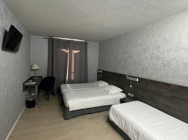 غرفة قياسية ثلاثية, Napoleon