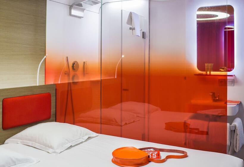 آپارتمان 2 خوابه, Hôtel Odyssey