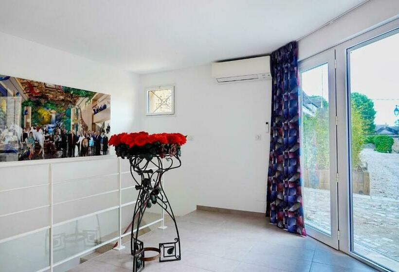 خانه 3 خوابه, Le Cep