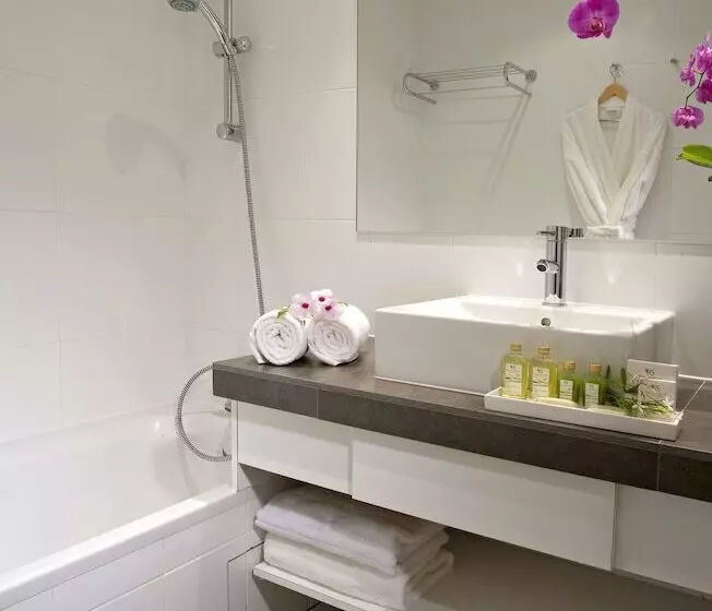 اتاق پرستیژ, Le Cottage   Hotel & Spa