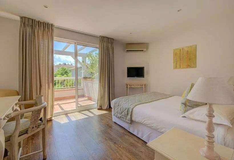 سوئیت پریمیوم, Le Cottage   Hotel & Spa