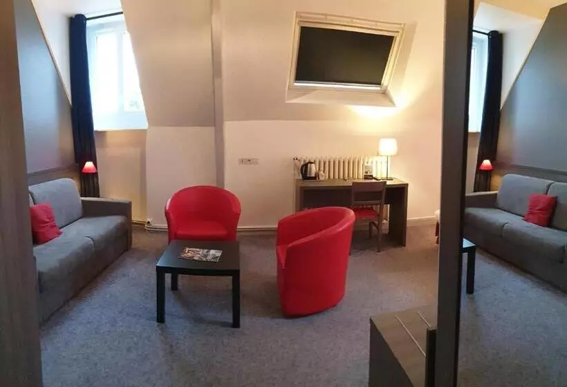 اتاق لوکس خانوادگی, Hôtel Le Rohan Charme Et Caractère