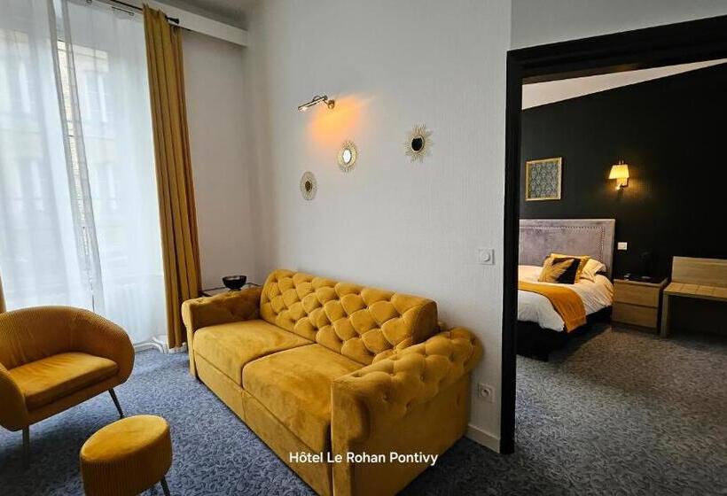 מיטת קינג בסוויטה, Hôtel Le Rohan Charme Et Caractère