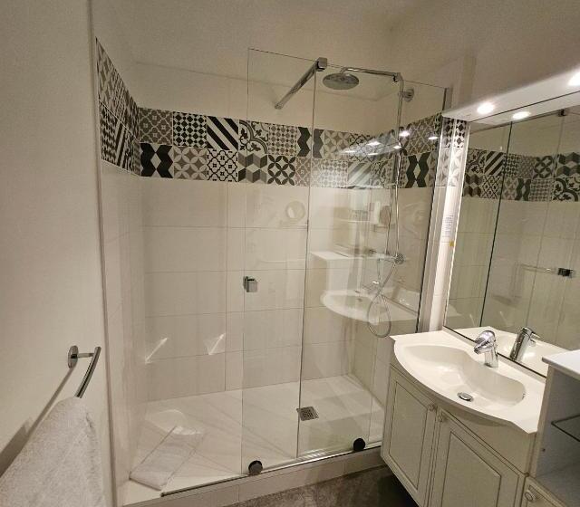 Трехместный Президентский, Hôtel Le Rohan Charme Et Caractère