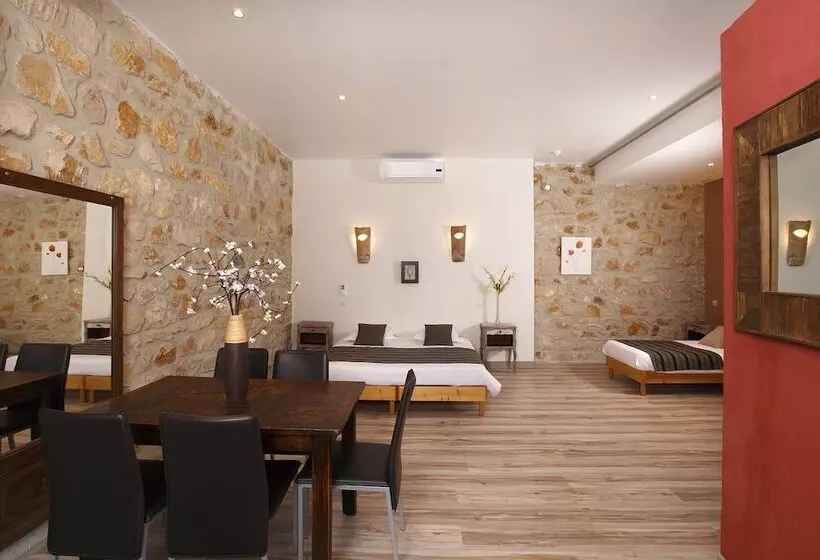 スタンダード４人部屋, Hôtel Le Belvédère